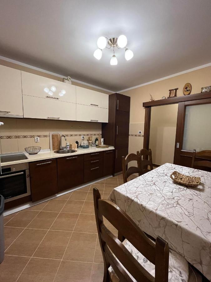 Apartman Nina Kotor Luaran gambar