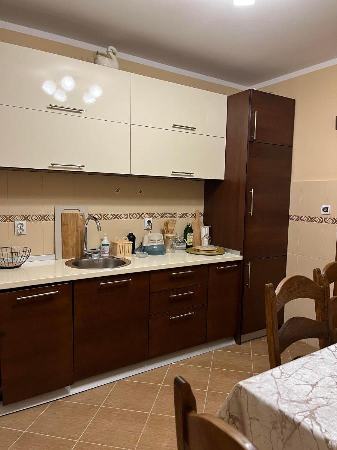 Apartman Nina Kotor Luaran gambar